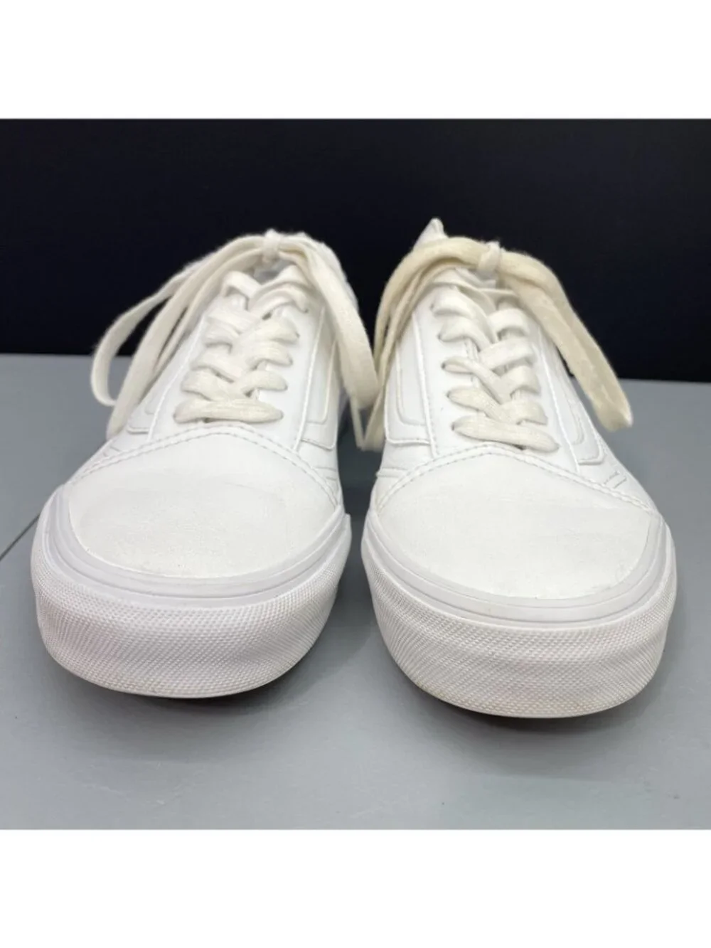 Vans Old Skool Sneakers Shoes Athletic Leather White Womens 7